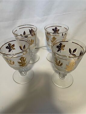 Hand-Painted Leaf Stemmed Glasses - Set of 4 vintage Libby